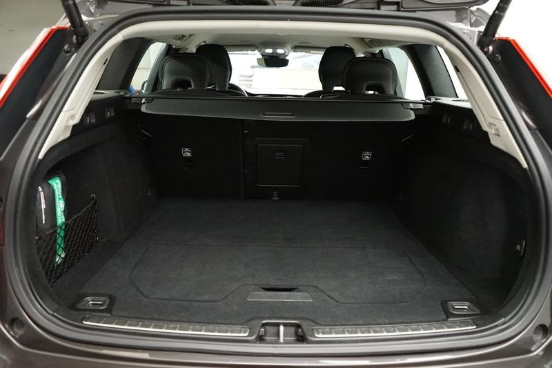 Volvo V60 bild 8