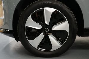 Volvo EX90 bild 21