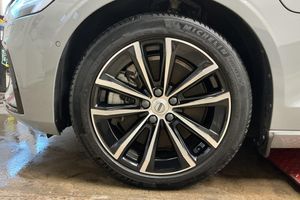 Volvo V60 bild 9