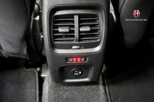 Ford Kuga bild 12