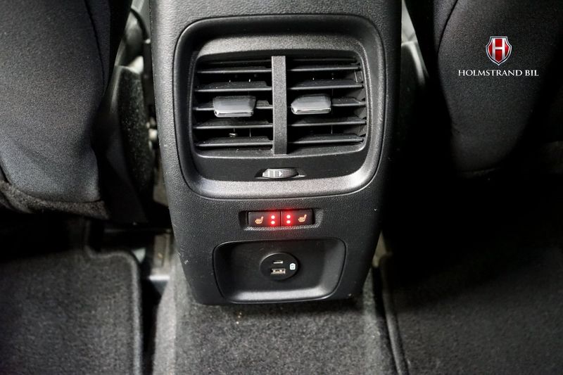 Ford Kuga bild 12