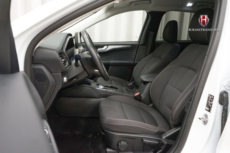 Ford Kuga bild 10