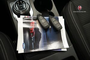 Ford Kuga bild 22