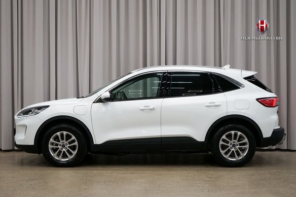 Ford Kuga Plug-In Hybrid Titanium Drag Cockpit Kamera Rattvärme - 2022