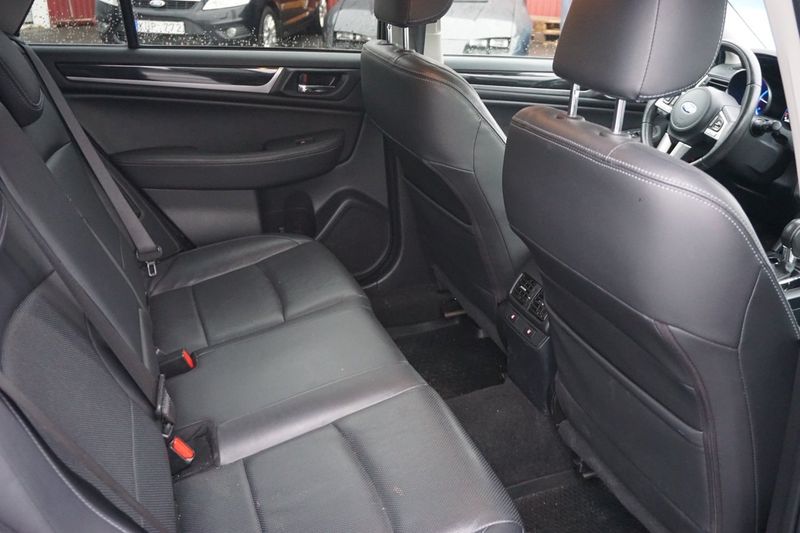 Subaru Legacy bild 18