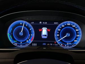 Volkswagen Passat bild 9