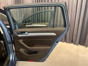 Volkswagen Passat bild 36