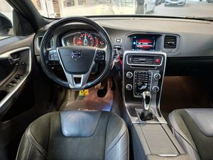 Volvo S60 bild 12