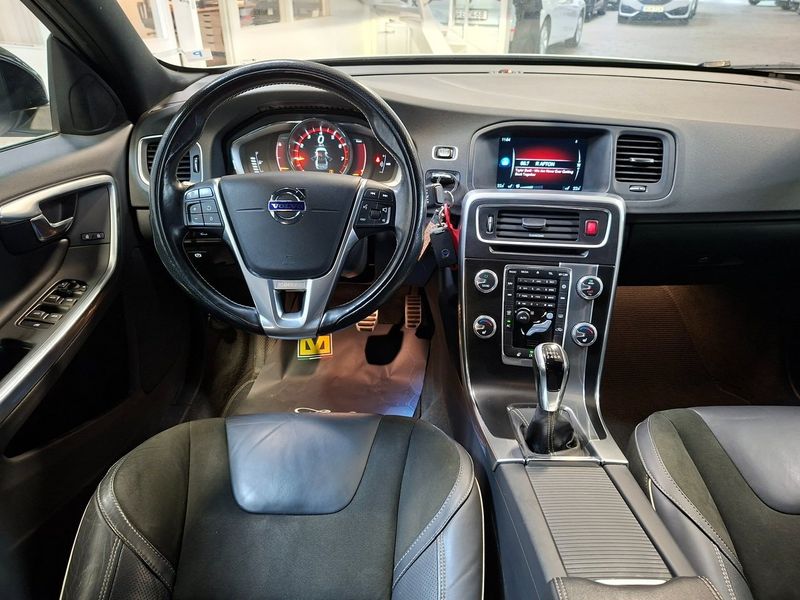 Volvo S60 bild 12