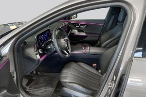 Mercedes E300 bild 8