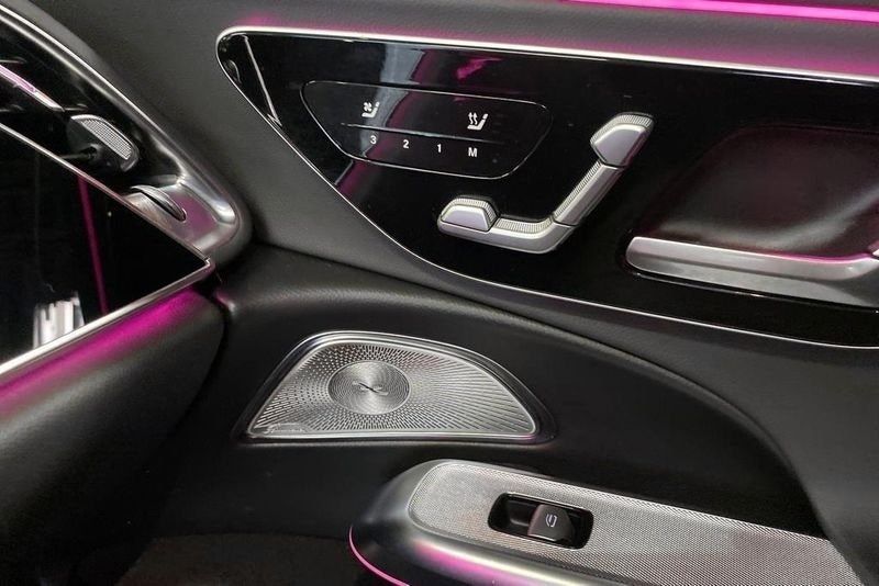 Mercedes E300 bild 13