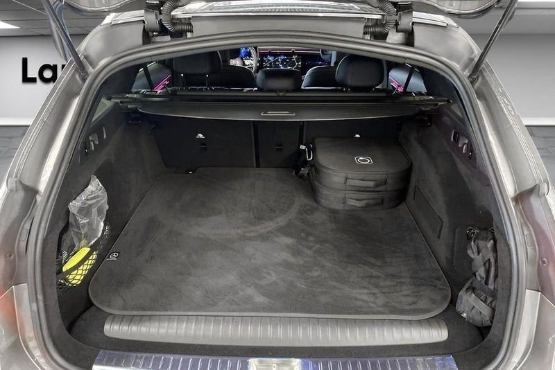 Mercedes E300 bild 14