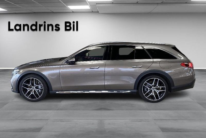 Mercedes E300 bild 4