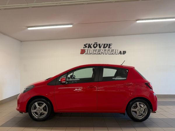 Toyota Yaris 1.33 Active/6-Växlad/Nyservad/Nybesiktad/Kamera/Euro 6 - 2016
