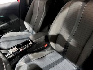 Peugeot e-208 bild 5
