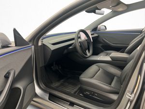 Tesla Model 3 bild 10
