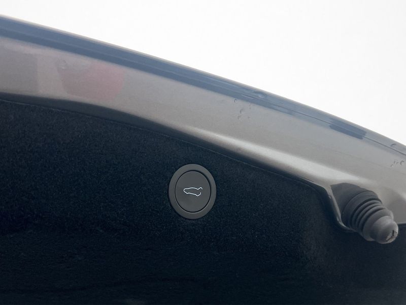 Tesla Model 3 bild 31