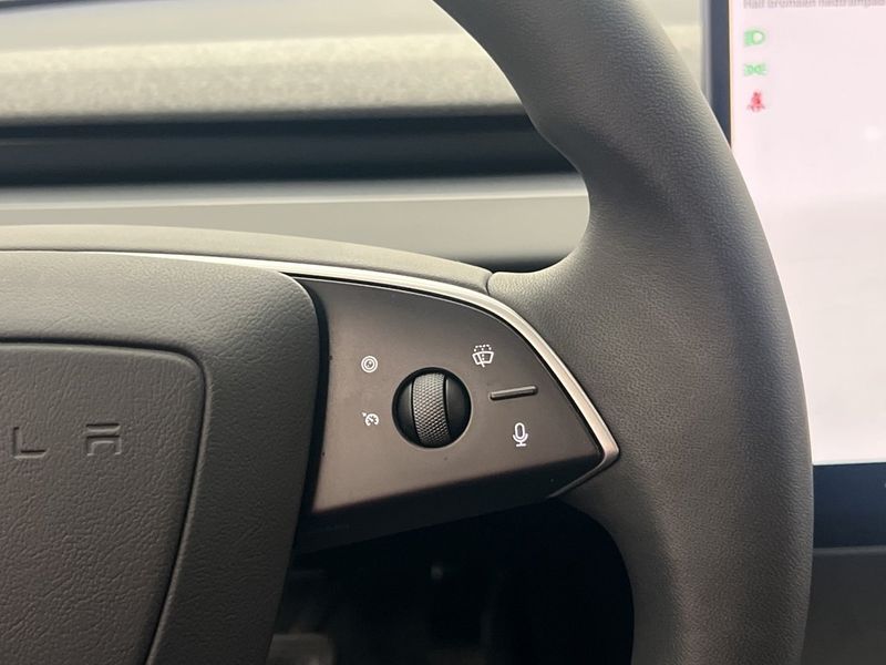 Tesla Model 3 bild 14