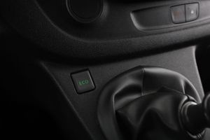 Renault Trafic bild 27