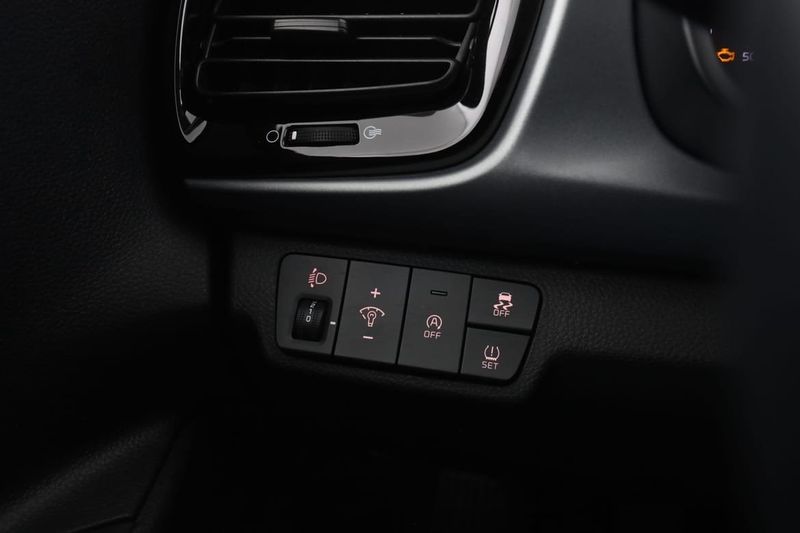Kia Rio bild 32