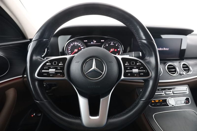 Mercedes E200 bild 19