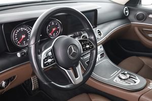 Mercedes E200 bild 12