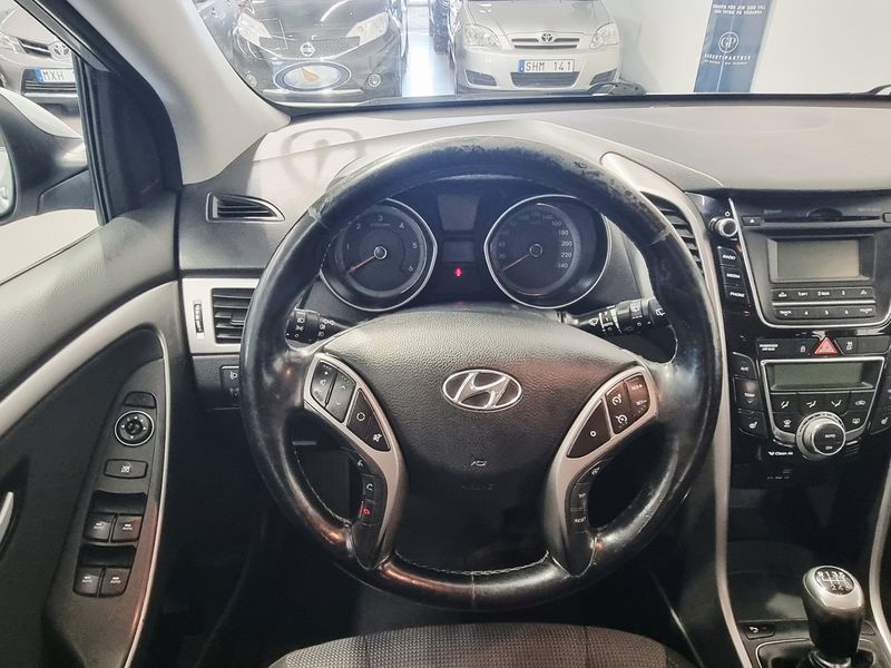 Hyundai i30 bild 10
