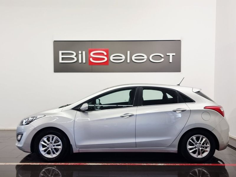 Hyundai i30 bild 2