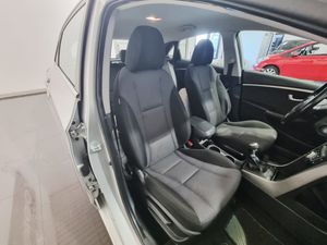 Hyundai i30 bild 19