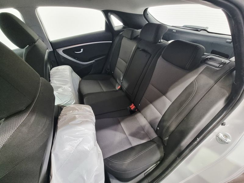Hyundai i30 bild 9