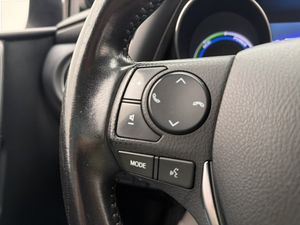 Toyota Auris bild 12