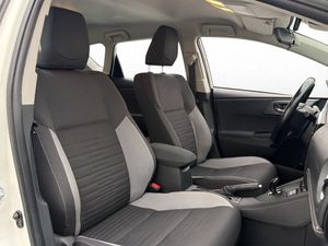 Toyota Auris bild 23