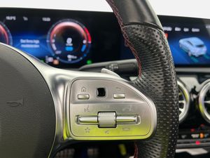 Mercedes CLA250 bild 15