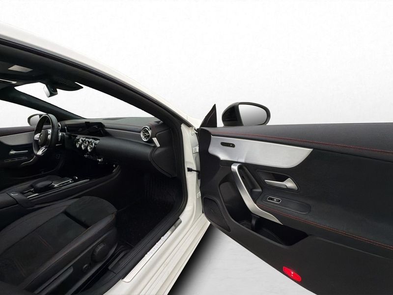 Mercedes CLA250 bild 28
