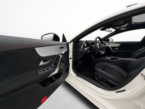 Mercedes CLA250 bild 9