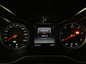 Mercedes GLC220 bild 14