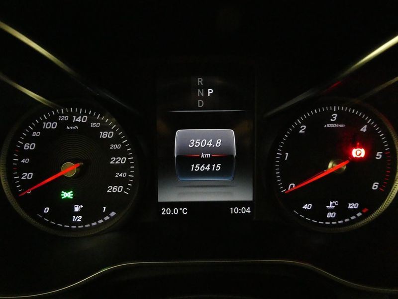 Mercedes GLC220 bild 14