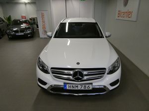 Mercedes GLC220 bild 9