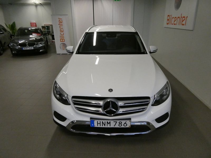 Mercedes GLC220 bild 9