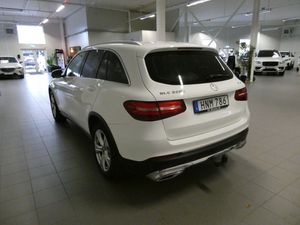 Mercedes GLC220 bild 6