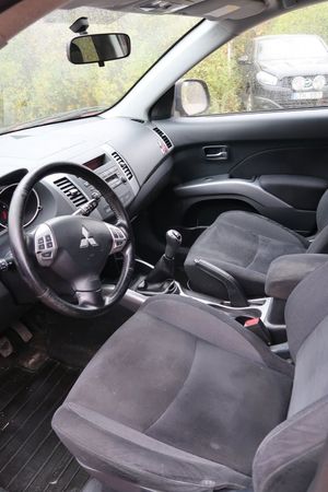Mitsubishi Outlander bild 6