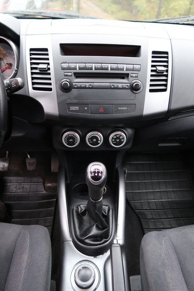 Mitsubishi Outlander bild 7
