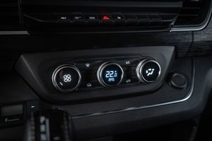 Renault Trafic bild 24