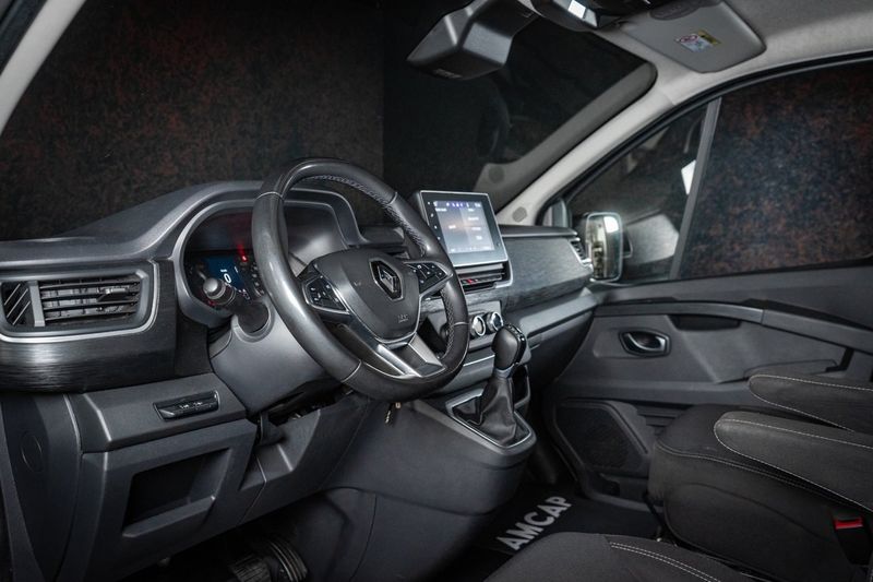 Renault Trafic bild 18