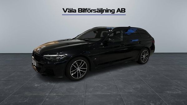 BMW 520 d xDrive Touring Steptronic M Sport / Adaptiv / Drag - 2022