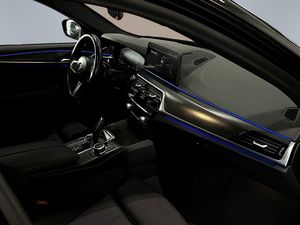BMW 520 bild 8