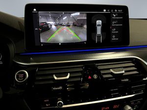 BMW 520 bild 12