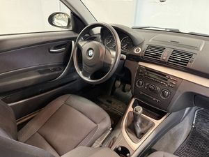 BMW 116 bild 8