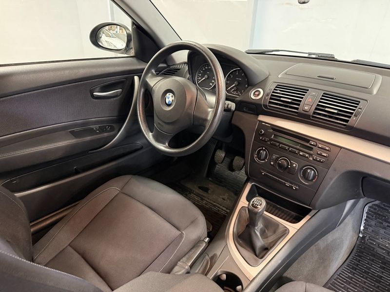 BMW 116 bild 8