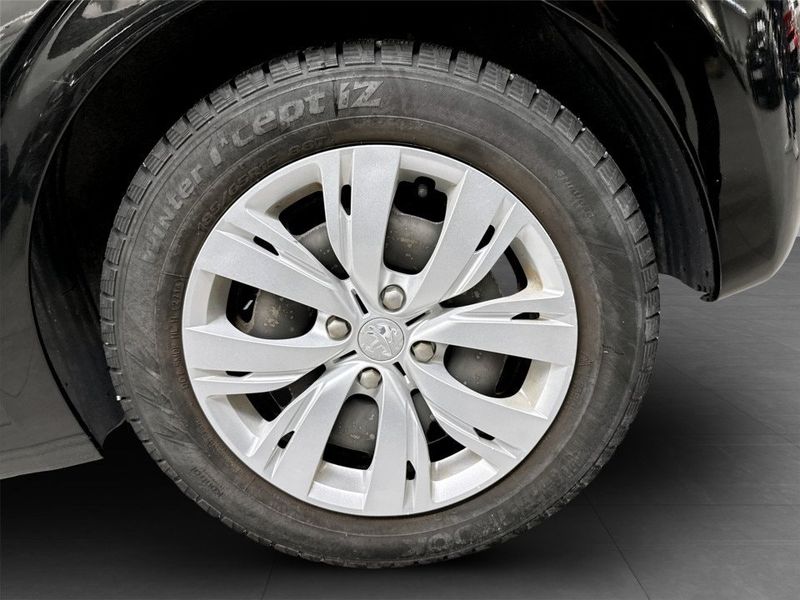 Peugeot 208 bild 16